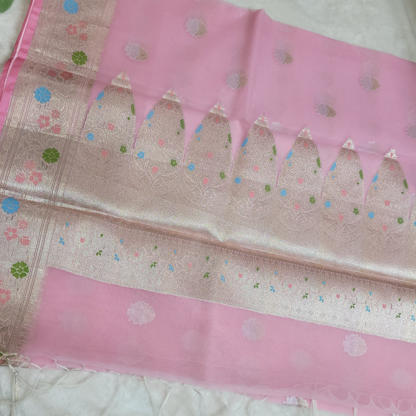 Organza Silk Sonarupa Weaving Saree with Pethni Border | Elegant Ethnic Wear