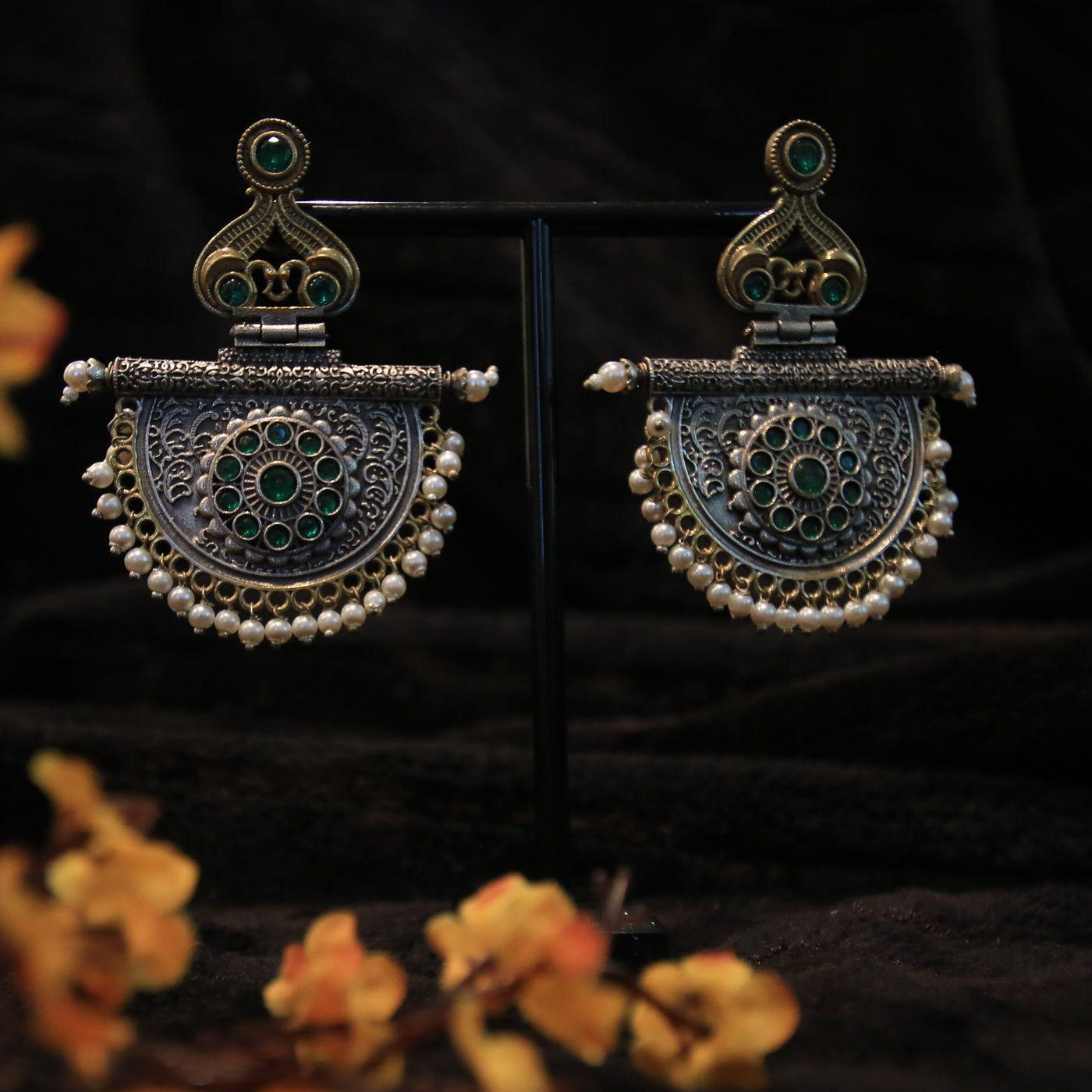 Oxidized Earring with Dual Tone and Pearls