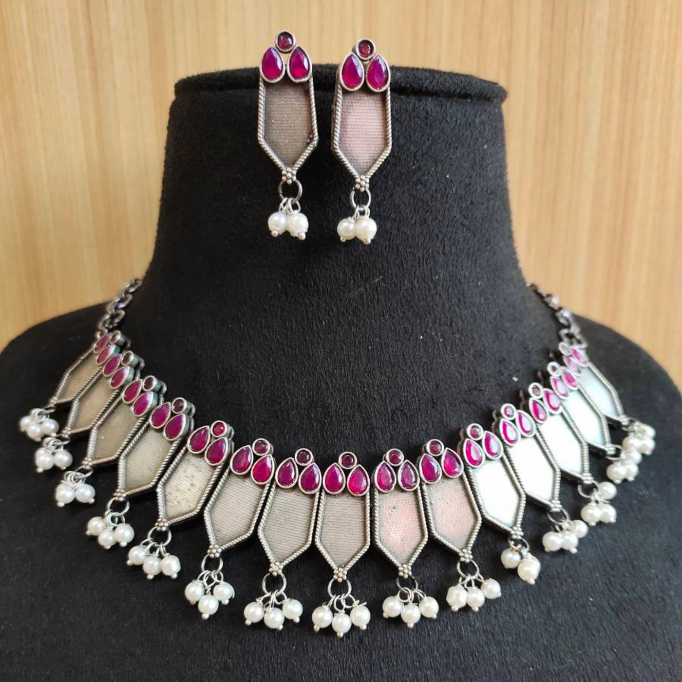 Ethnic Oxidised Silver alike Color stone Necklace Set