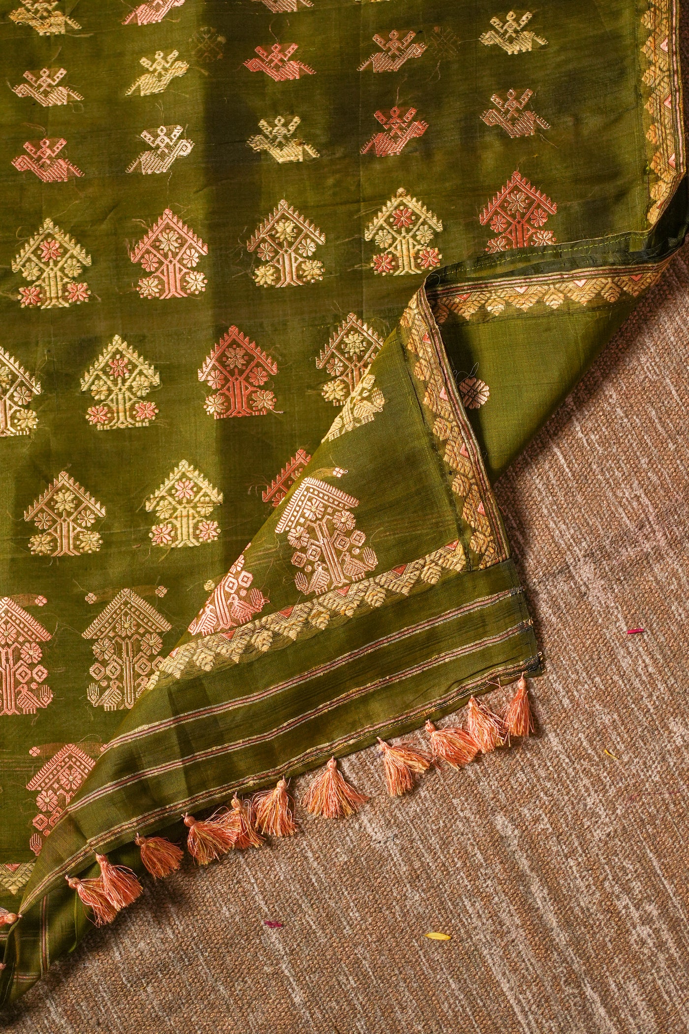 Olive Green Handwoven Paat Silk Saree| Pure Assam Mulberry Silk