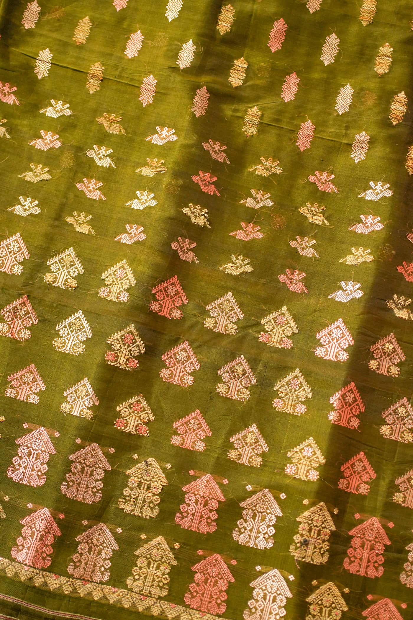 Olive Green Handwoven Paat Silk Saree| Pure Assam Mulberry Silk